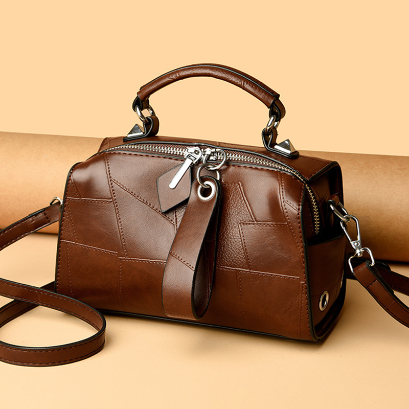 Luxury Bags Level - Kadın hakiki deri sırt çantası, sade