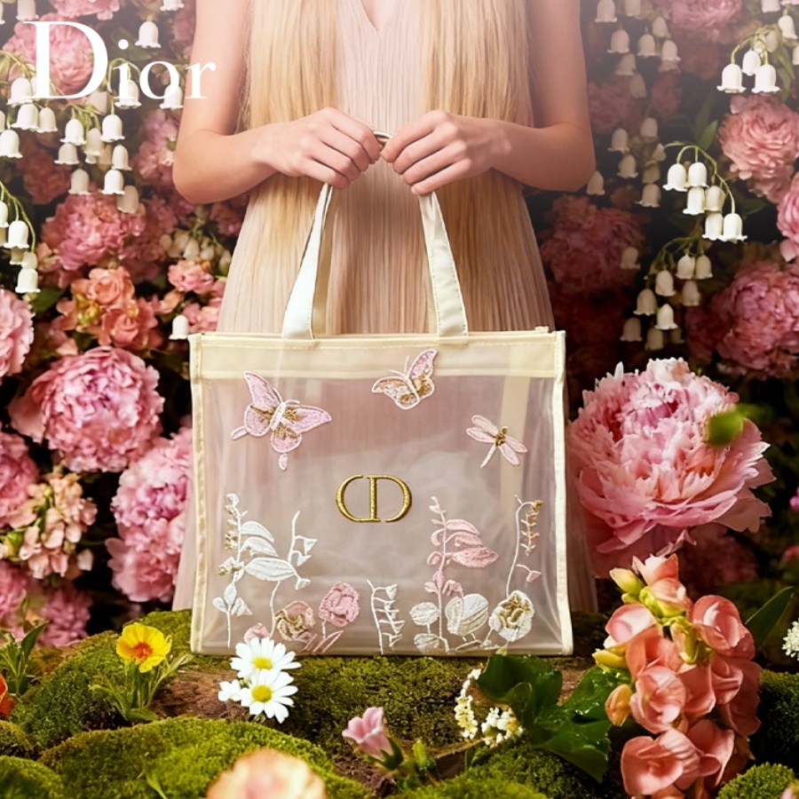 Christian Dior Dior'un Çantası - Luxury Bags Designer incelemesi ve fiyatı