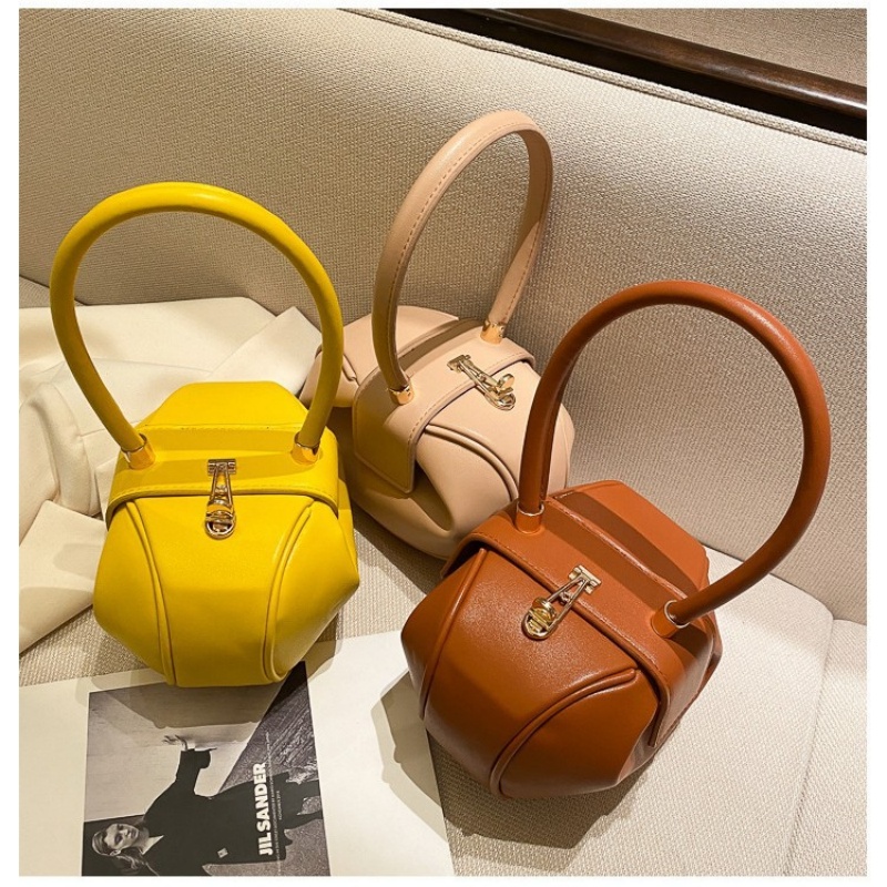    Yuvarlak Top Kadın Çantas - Luxury Bags Store incelemesi ve fiyatı
