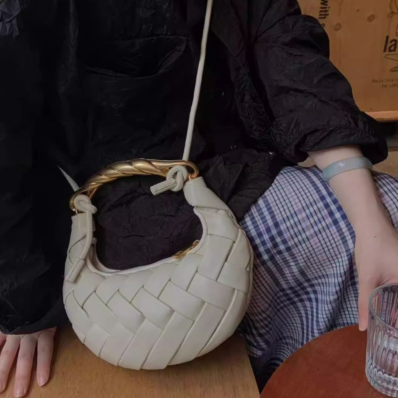 Taşınabilir Dokuma Çanta Kadın - Luxury Bags Level incelemesi ve fiyatı