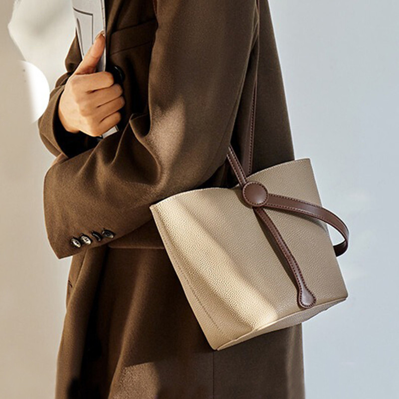 Klasik Kadın Su Kovası Çantası - Luxury Bags Level incelemesi ve fiyatı