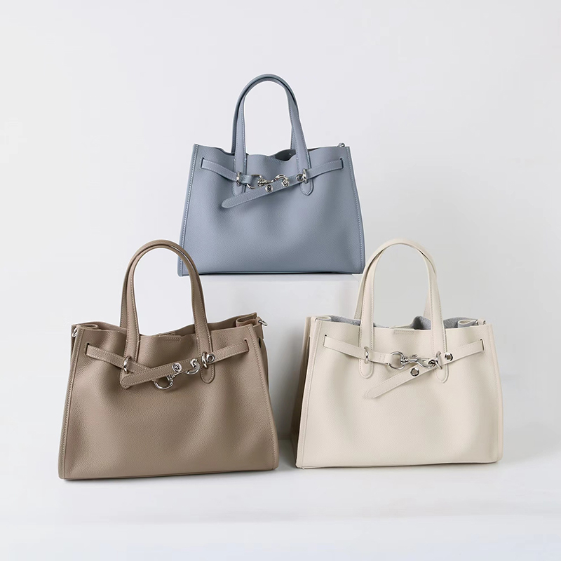 Lüks Marka Gümüş Toka Kadın Ça - Luxury Bags With Silver Hardware incelemesi ve fiyatı